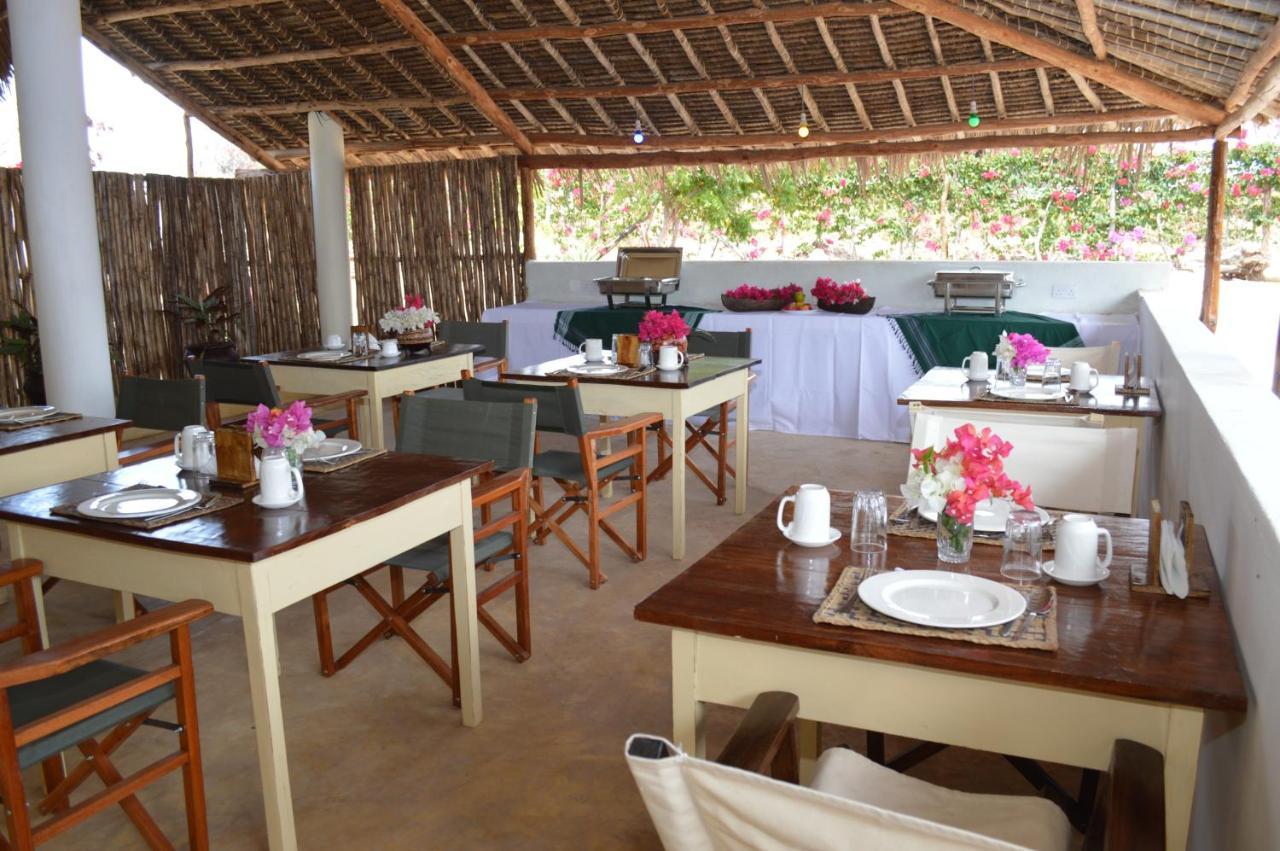 Pole Pole Beach House Watamu Exterior photo